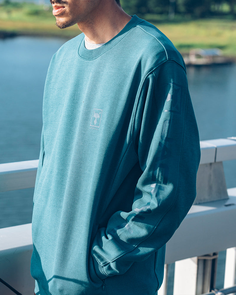 クルーネックスウェット