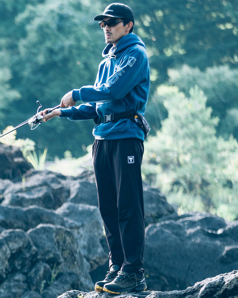 【WEB限定】ロゴスリーブプルオーバーフーディー