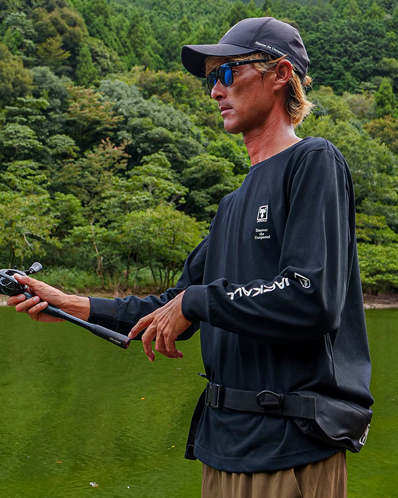 ロゴスリーブロングTシャツ