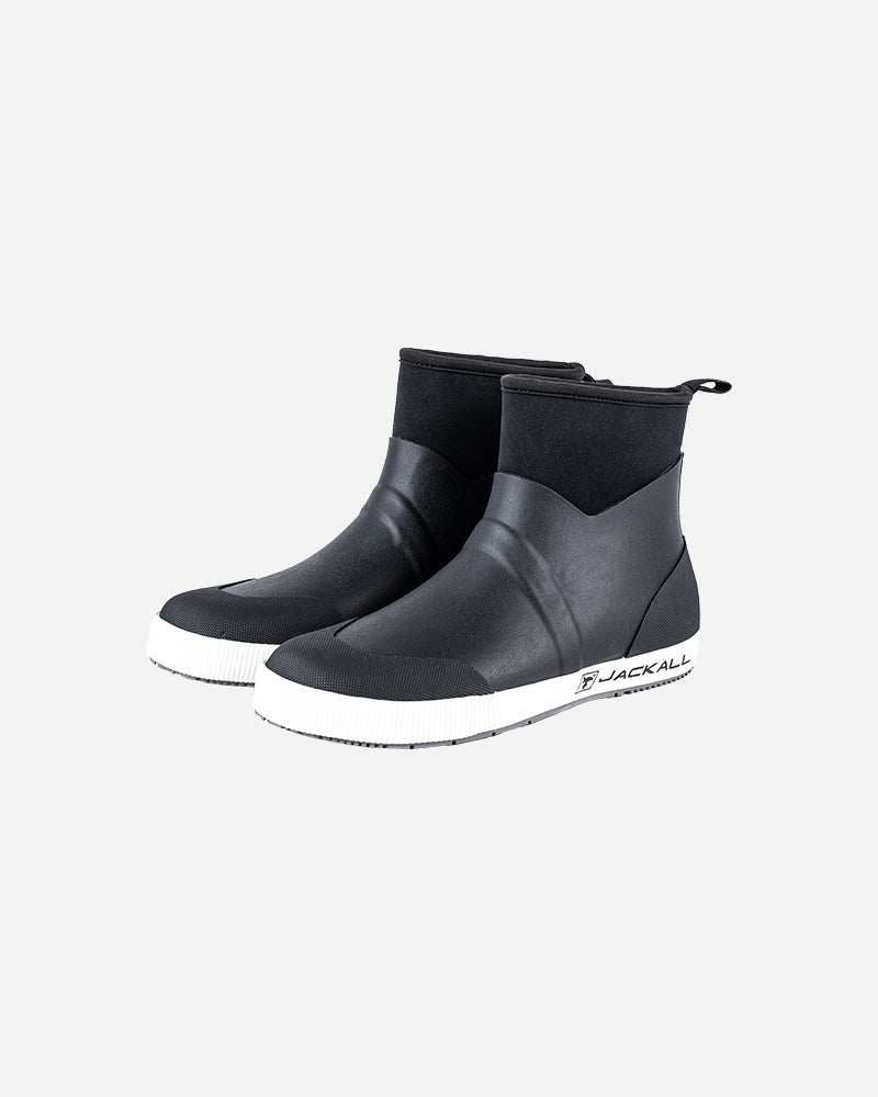 ウィンターデッキシューズ