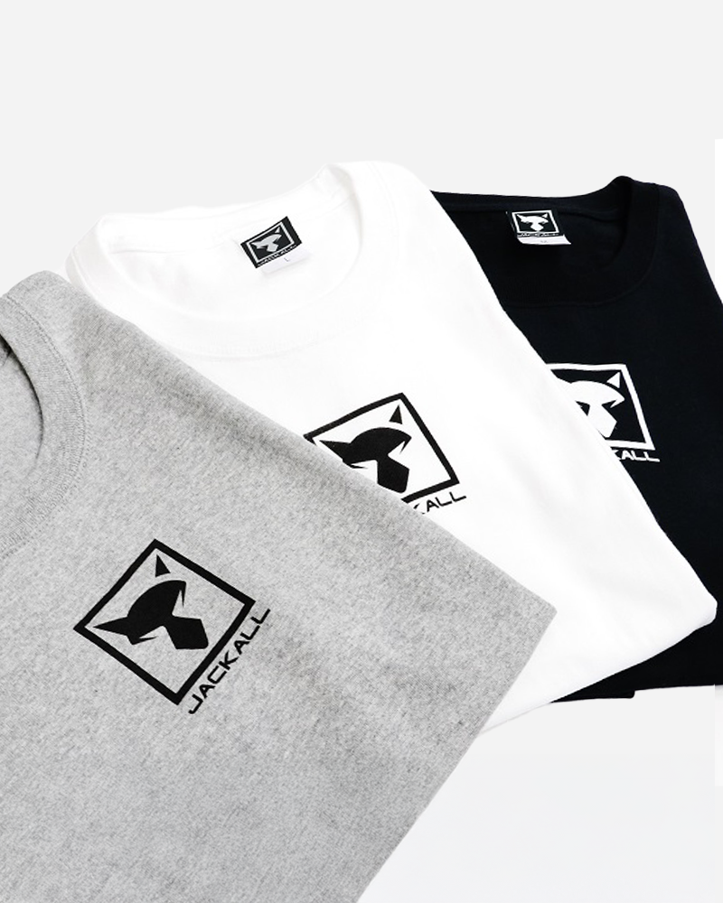 スクエアロゴTシャツ【30%OFF】
