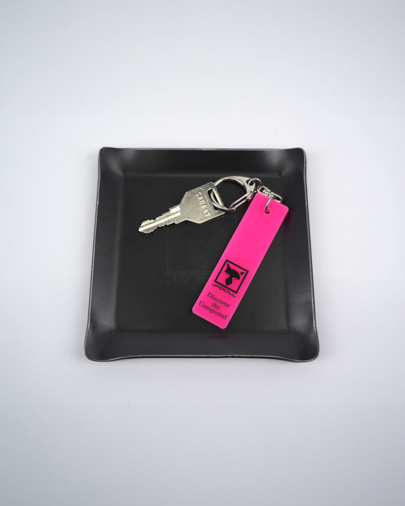 メタルプレート