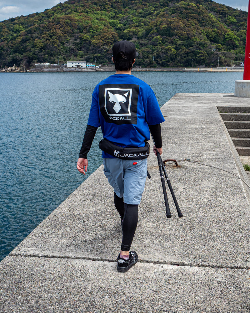 ビッグシルエットロゴTシャツ