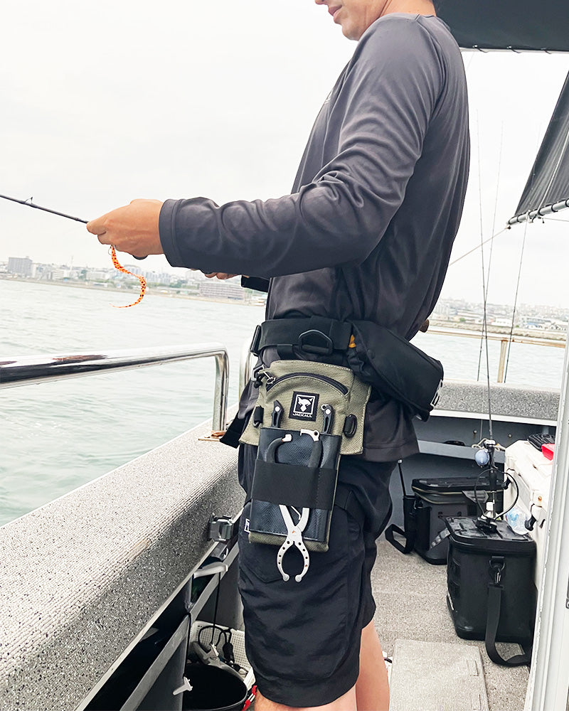 Field bag type body bag [black] 