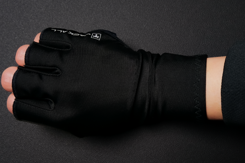 Cool UV cut gloves [gray camo] 