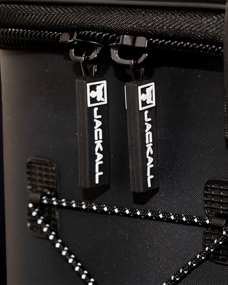 タックルコンテナR / ブラック S