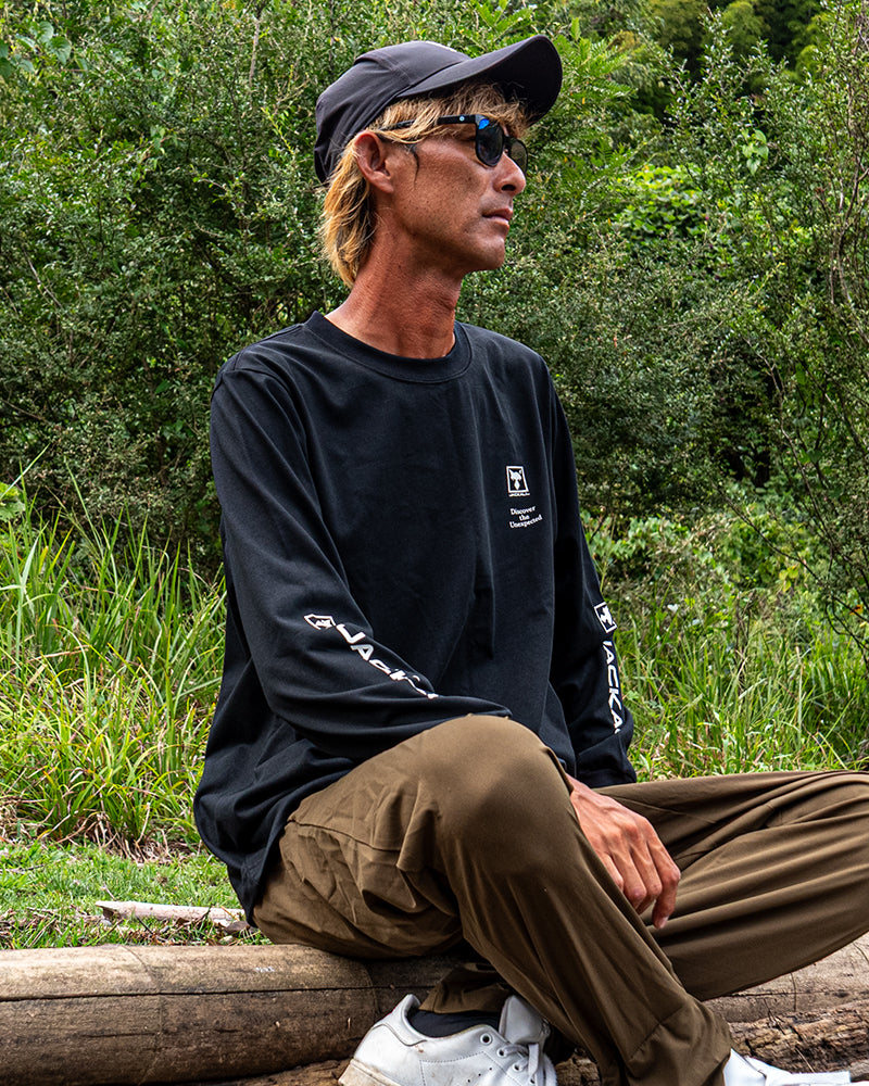 ロゴスリーブロングTシャツ