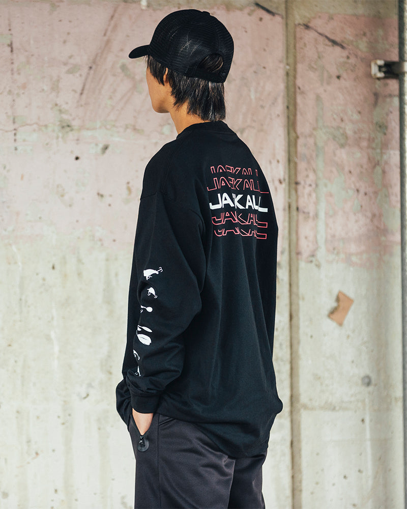 バックロゴロングスリーブTシャツ