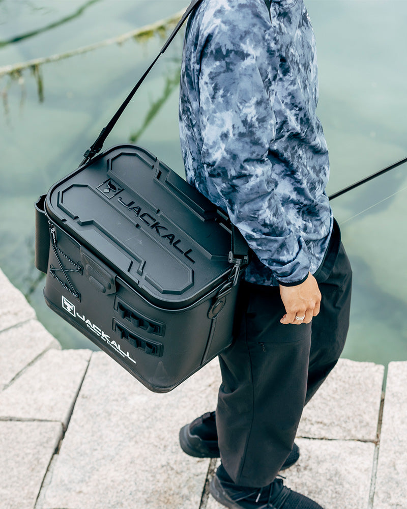Tackle container R [black] L size